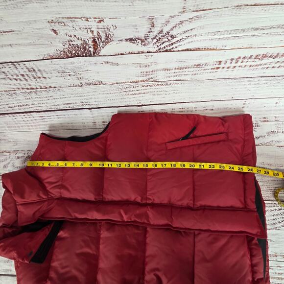 Banana Republic Men's Red Goose Down Puffer Vest S Thermal Warm Wind Resistant - Picture 5 of 11